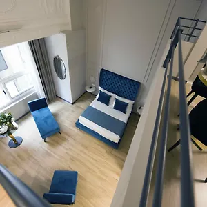 https://intomilan-aparthotel-galleria-duomo.italymilanhotels.net