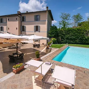 https://hotel-la-colonna.it-tuscanyhotel.com